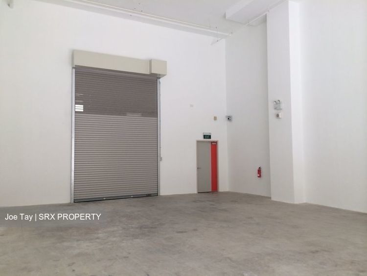 8B @ Admiralty (D27), Factory #183646112